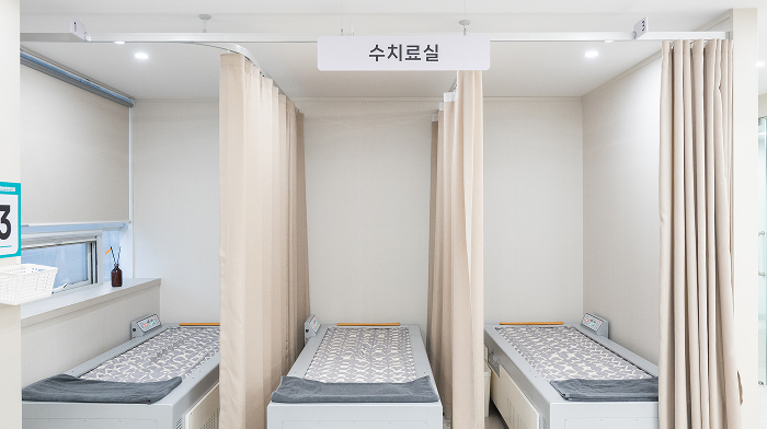 부산 문현본튼튼의원